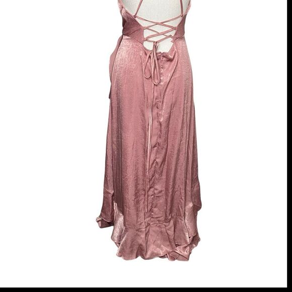 Lulu's In Love‎ Forever Lace Up High Low Maxi Dress in Blush Pink - Size M - Picture 14 of 16